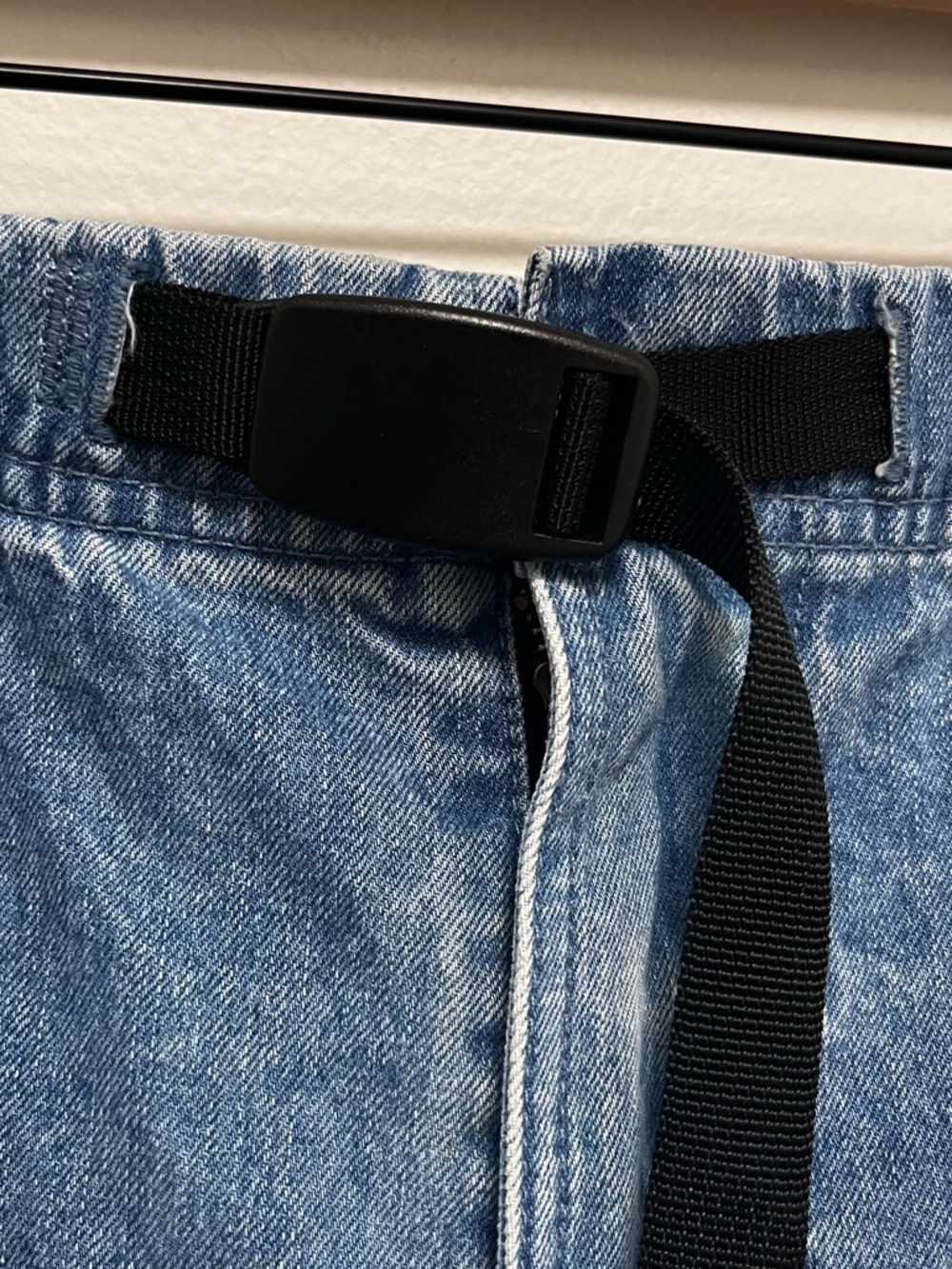 AE American Eagle Belted Loose Jean NWT Size Medium - Picture 5 of 15